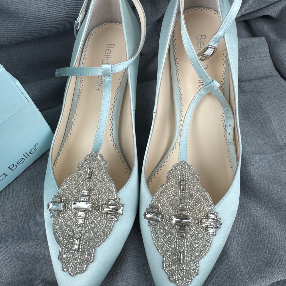 Bella Bella Light Blue.  Silk Heels - Size 7.5